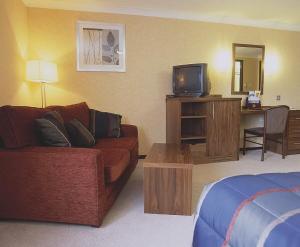 The Bedrooms at Best Western Leicester Stage Hotel