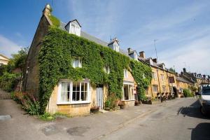 The Bedrooms at Crown Inn