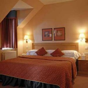 The Bedrooms at Best Western Edinburgh City Hotel