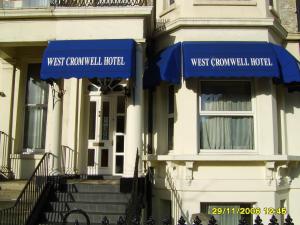 The Bedrooms at West Cromwell Hotel