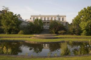 Buxted Park Country House