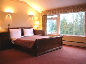 The Bedrooms at Preston Cross Hotel