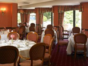 The Restaurant at Best Western Frensham Pond Hotel