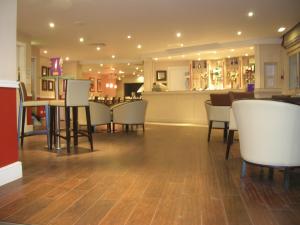 The Restaurant at The County Hotel Woodford - Greater London
