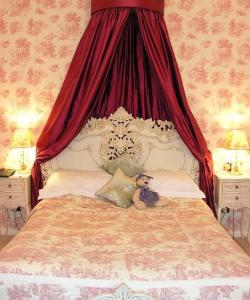 The Bedrooms at Hey Green Country House Hotel