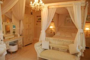 The Bedrooms at The Old Rectory - 5 Star AA Guest House