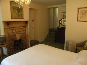 The Bedrooms at Crown Inn