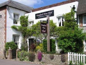 The Woodstock House Hotel - Guest House