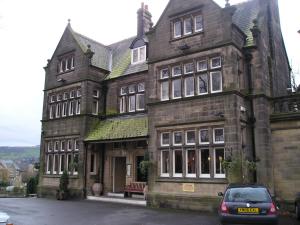 Whitworth Park Hotel