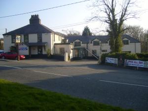 The Bedrooms at Holland Arms Hotel