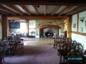 The Bedrooms at The Oak Lodge Inn