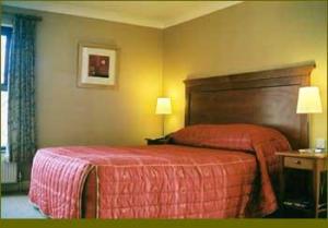 The Bedrooms at Gomersal Park Hotel