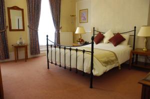 The Bedrooms at Kingston Theatre Hotel