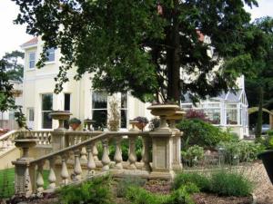 The Bedrooms at Maywood House