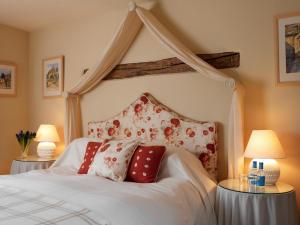 The Bedrooms at Kings Head Inn