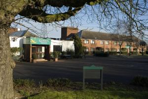 The Bedrooms at The Bell Hotel Epping - London