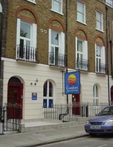 The Bedrooms at Comfort Inn And Suites Kings Cross St. Pancras