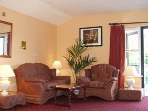 The Bedrooms at Weald Park Hotel Golf and Country Club