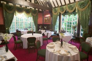 The Bedrooms at Mere Court Hotel