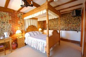The Bedrooms at Green Farm Hotel