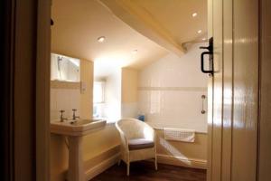 The Bedrooms at The Red Lion **** Inn