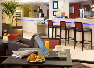 The Restaurant at Express By Holiday Inn Stoke-On-Trent