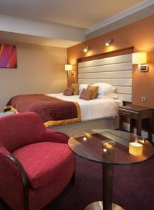 The Bedrooms at Telford Hotel and Golf Resort - QHotels