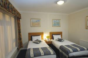 The Bedrooms at Comfort Hotel Reading West
