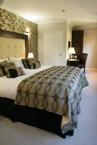 The Bedrooms at Donington Manor Hotel